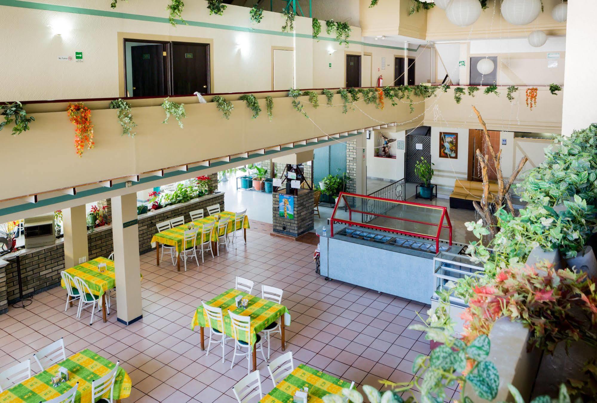Hotel Raldos Inn Salamanca Bagian luar foto