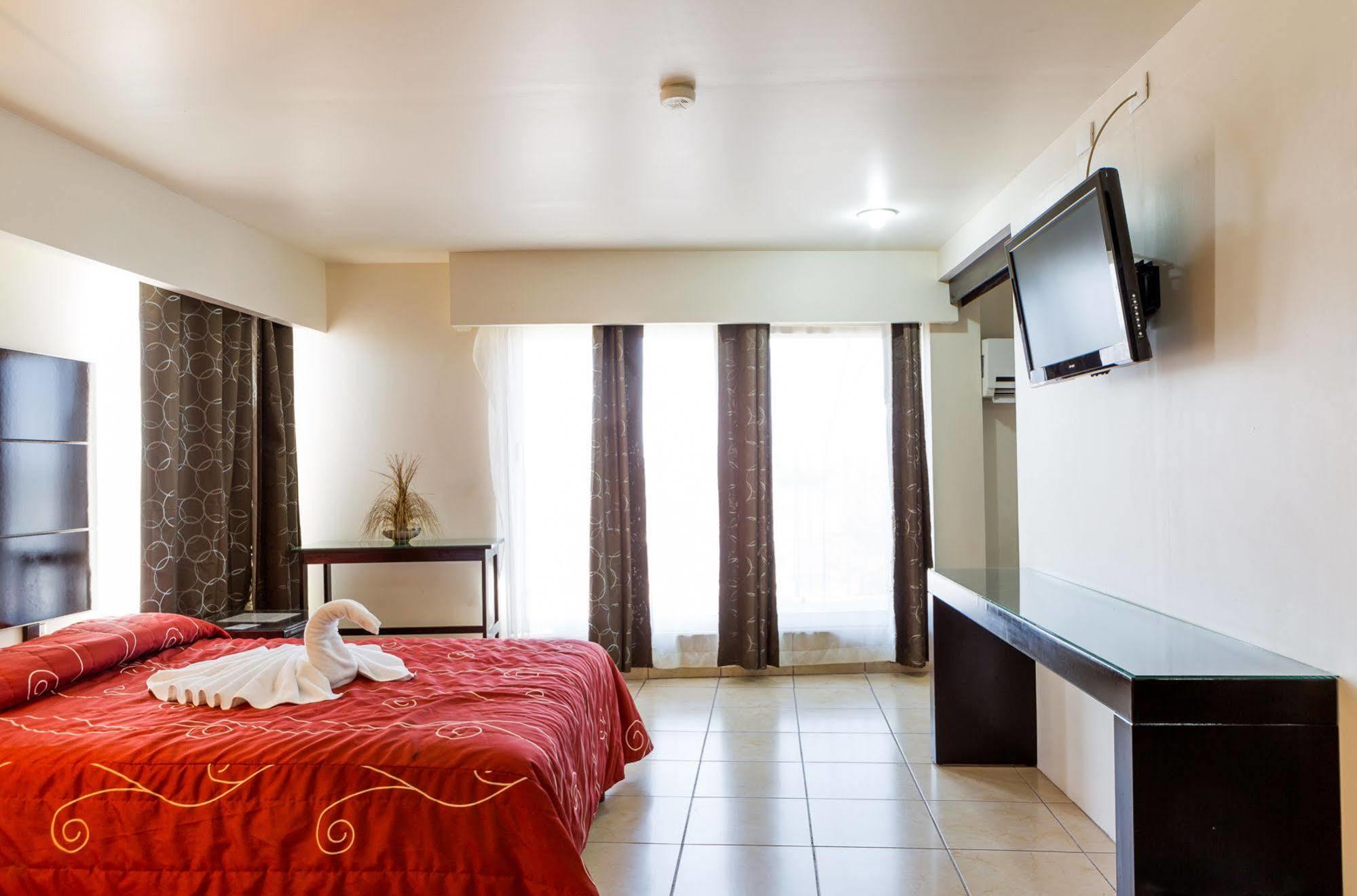 Hotel Raldos Inn Salamanca Bagian luar foto